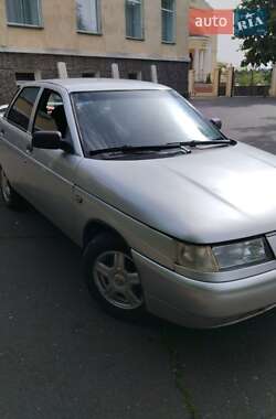 Седан ВАЗ 2110 2002 в 
