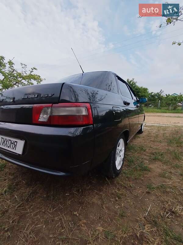 Седан ВАЗ / Lada 2110 2003 в Херсоне