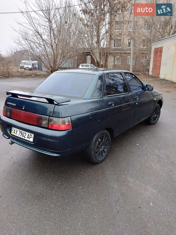 Седан ВАЗ / Lada 2110 2003 в Харькове
