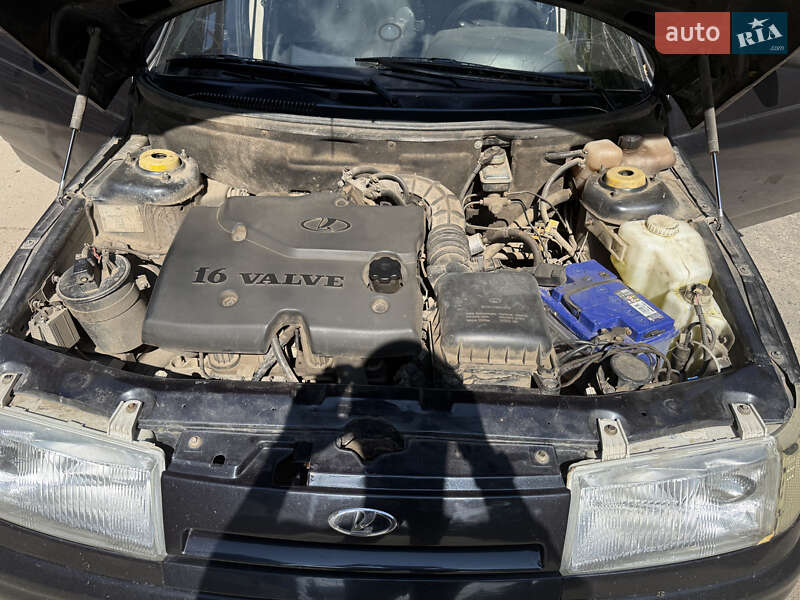 Седан ВАЗ / Lada 2110 2005 в Харькове