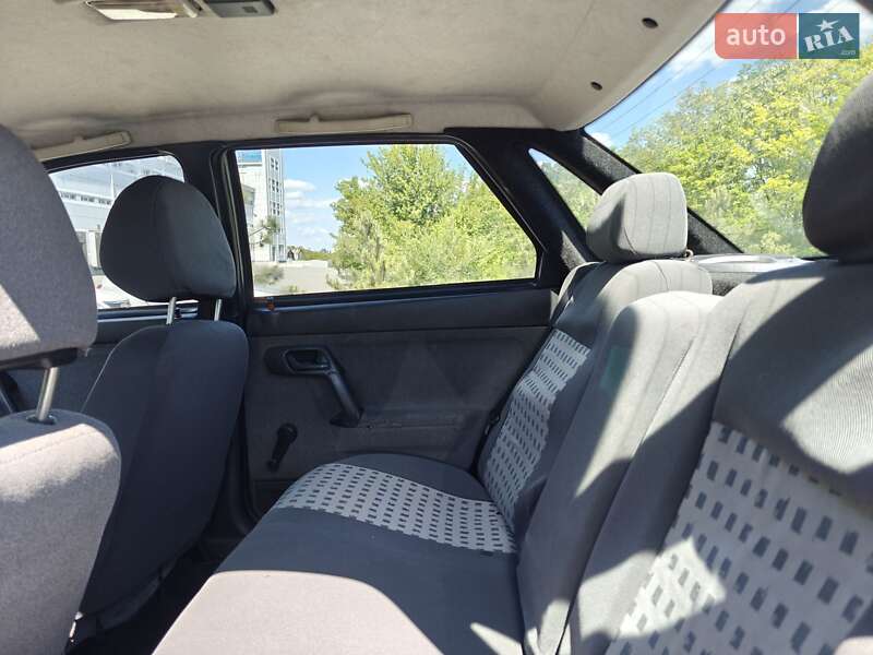 Седан ВАЗ / Lada 2110 2007 в Днепре фото 31 Седан ВАЗ / Lada 2110 2007 в Днепре