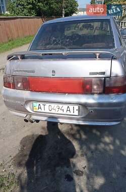 Седан ВАЗ 2110 2001 в 