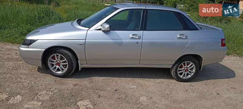Седан ВАЗ / Lada 2110 2007 в Харькове