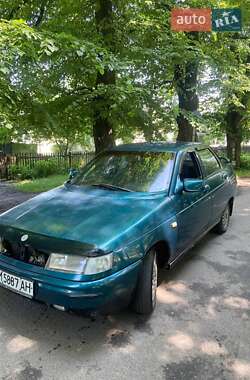 Седан ВАЗ 2110 2001 в 