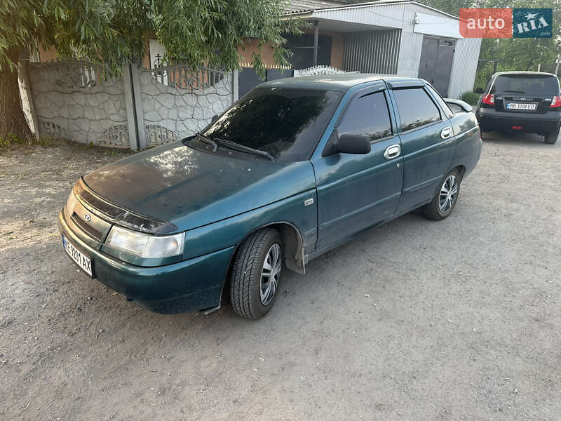 Седан ВАЗ / Lada 2110 2002 в Днепре