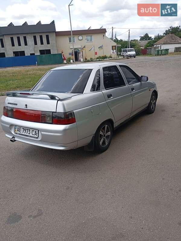 Седан ВАЗ / Lada 2110 2001 в Днепре
