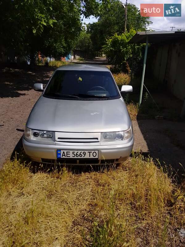 Седан ВАЗ / Lada 2110 2002 в Кривом Роге