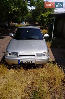 Седан ВАЗ 2110 2002 в 