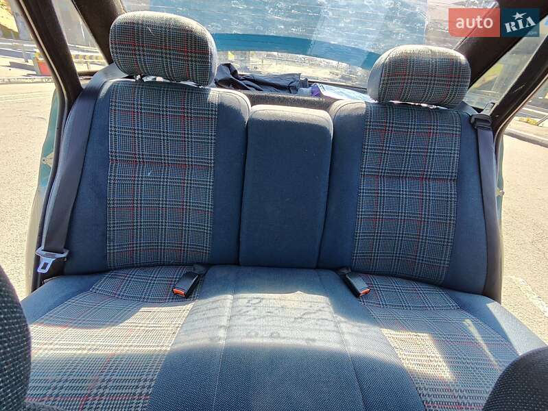 Седан ВАЗ / Lada 2110 2001 в Одессе