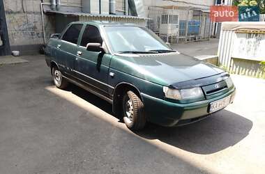 Седан ВАЗ / Lada 2110 2002 в 