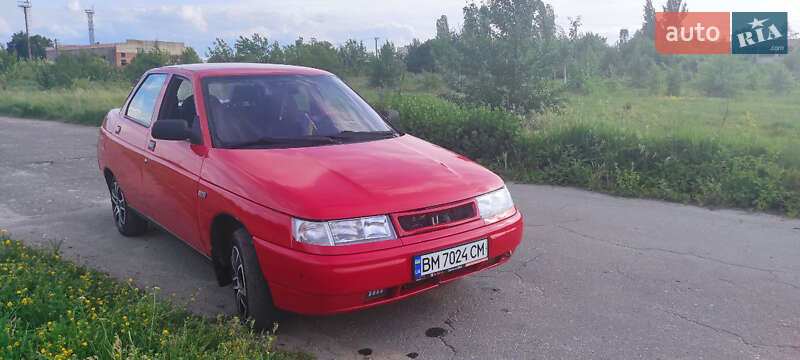 Седан ВАЗ / Lada 2110 2001 в Сумах