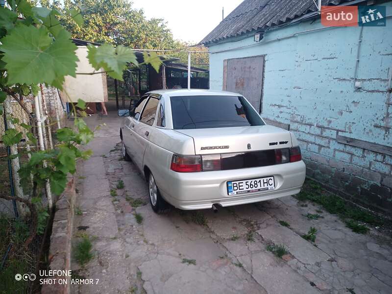 Седан ВАЗ / Lada 2110 2005 в Николаеве
