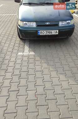 Седан ВАЗ 2110 2002 в 