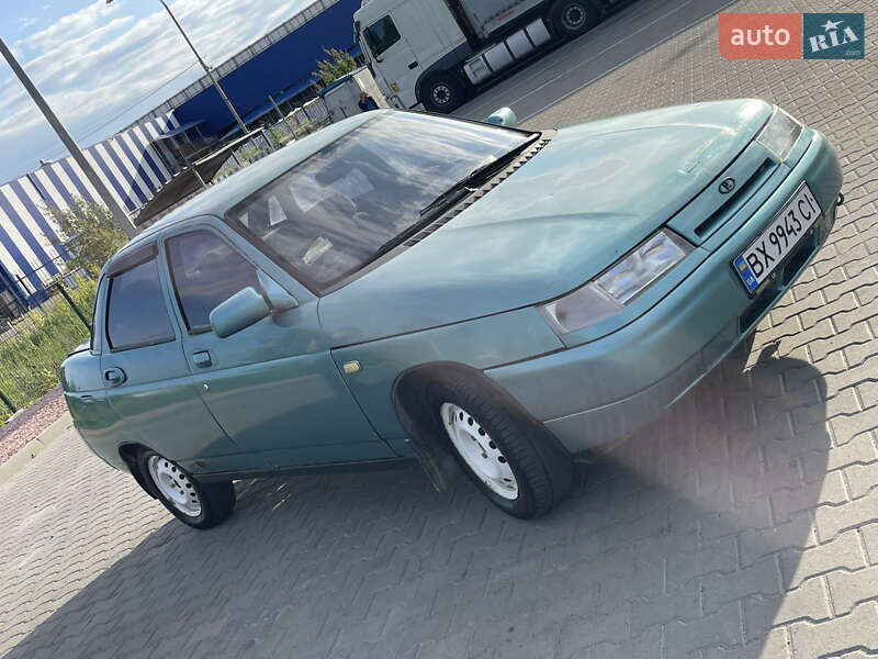 Седан ВАЗ / Lada 2110 1999 в Каменец-Подольском