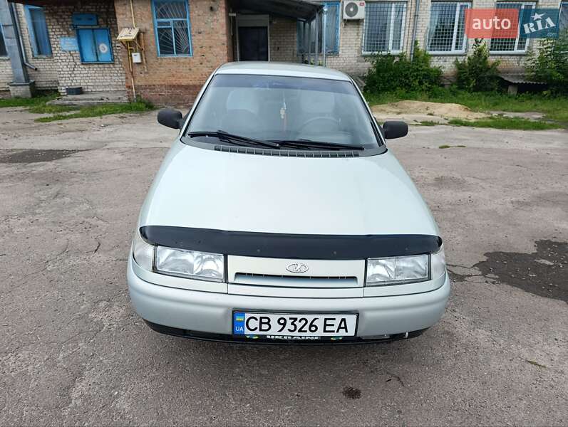 Седан ВАЗ 2110 2002 в 