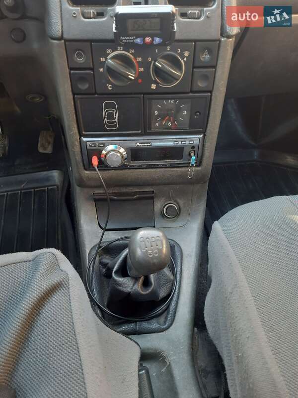Седан ВАЗ / Lada 2110 2006 в Знаменке