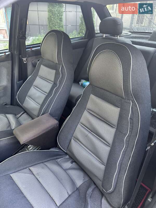 Седан ВАЗ / Lada 2110 2005 в Слов'янську