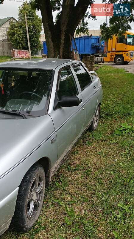 Седан ВАЗ / Lada 2110 2004 в Ямполі