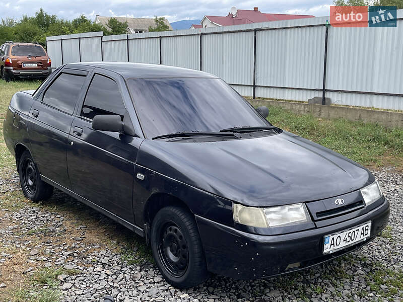 Седан ВАЗ / Lada 2110 2005 в Мукачево