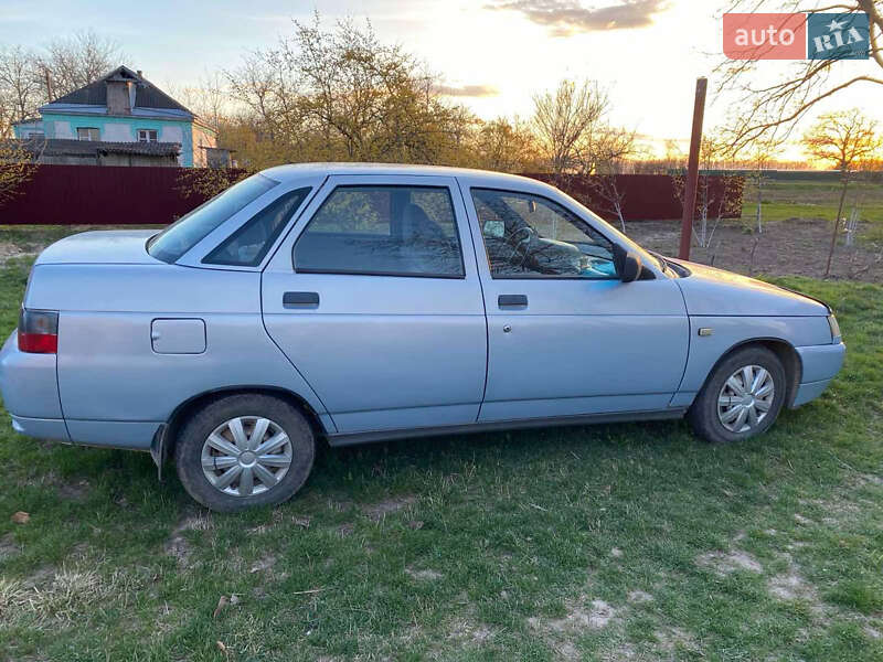 Седан ВАЗ / Lada 2110 2005 в Умані