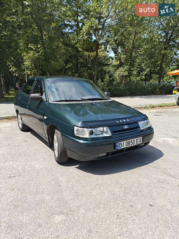 Седан ВАЗ / Lada 2110 2002 в Полтаві