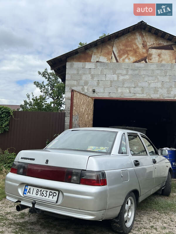 Седан ВАЗ / Lada 2110 2002 в Києві
