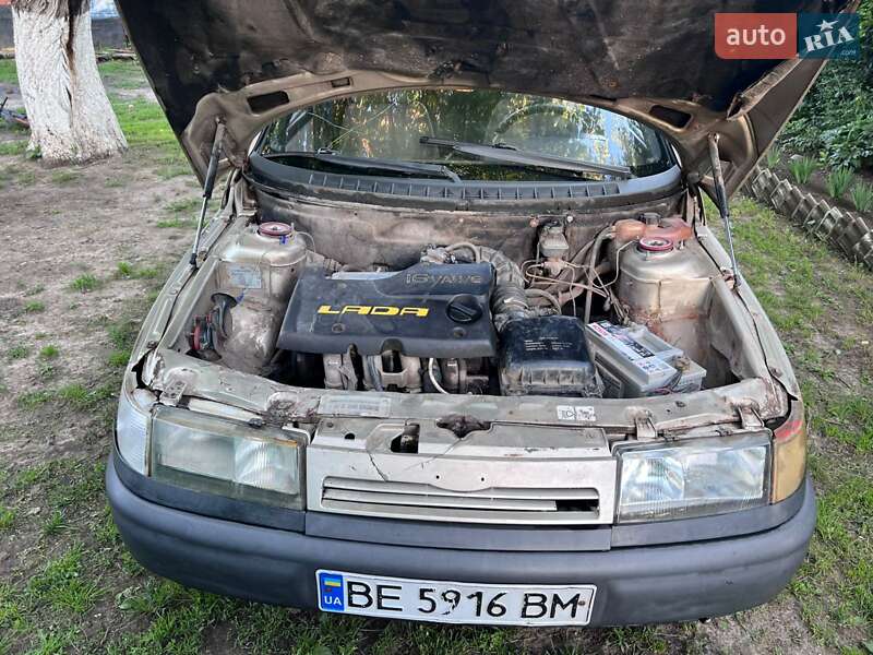 Седан ВАЗ / Lada 2110 2000 в Ярмолинцях