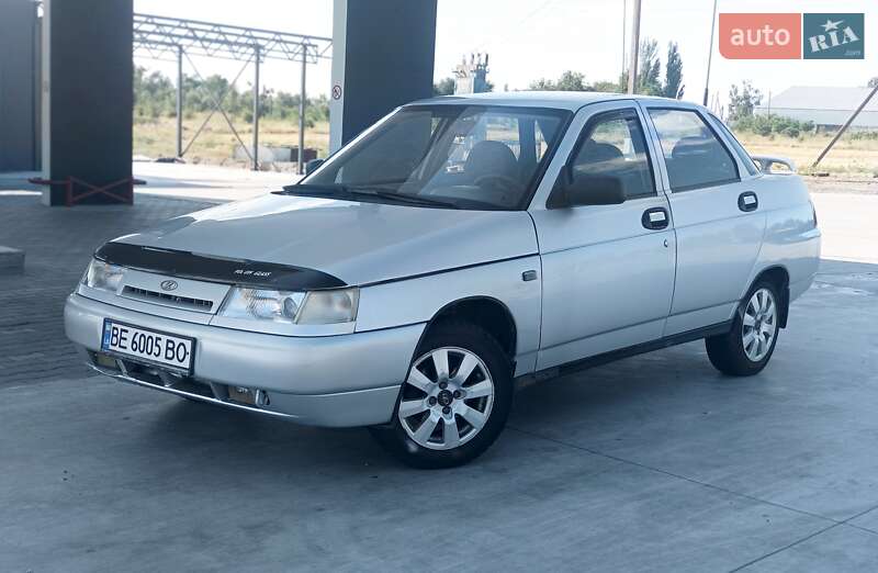 ВАЗ / Lada 2110 2005