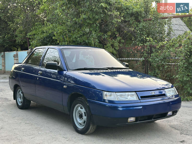 Седан ВАЗ / Lada 2110 2000 в Запорожье