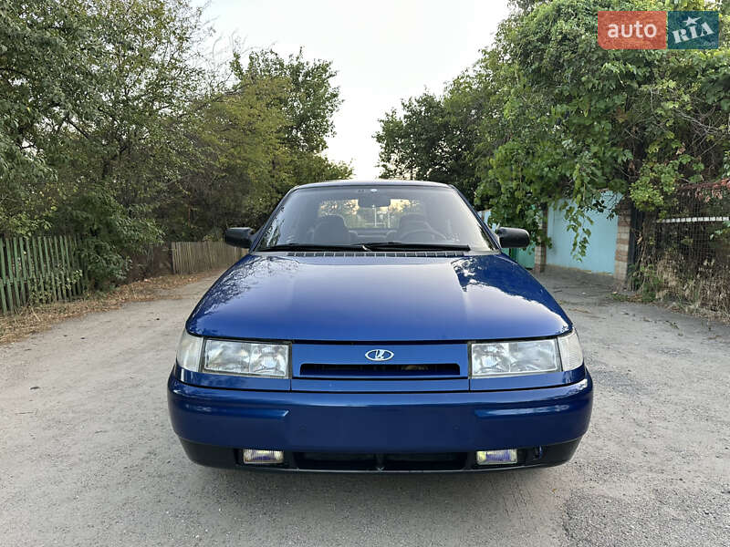 Седан ВАЗ / Lada 2110 2000 в Запорожье
