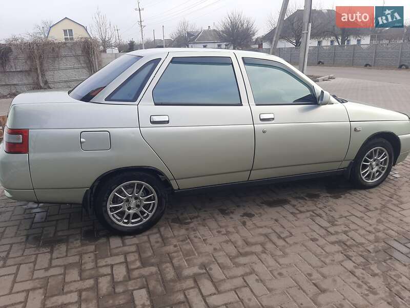 Седан ВАЗ / Lada 2110 2006 в Драбове