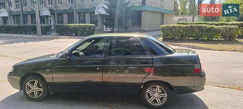 Седан ВАЗ / Lada 2110 2006 в Кременчуге