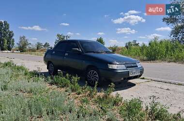 Седан ВАЗ 2110 2002 в 
