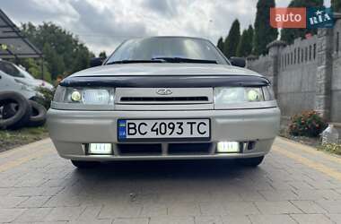 Седан ВАЗ 2110 2004 в 