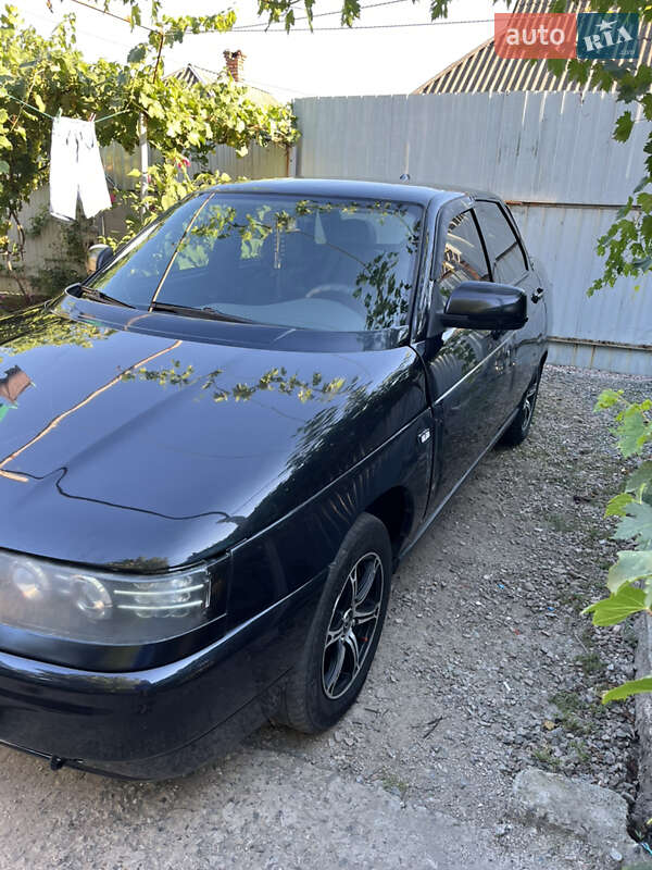Седан ВАЗ / Lada 2110 2010 в Первомайске