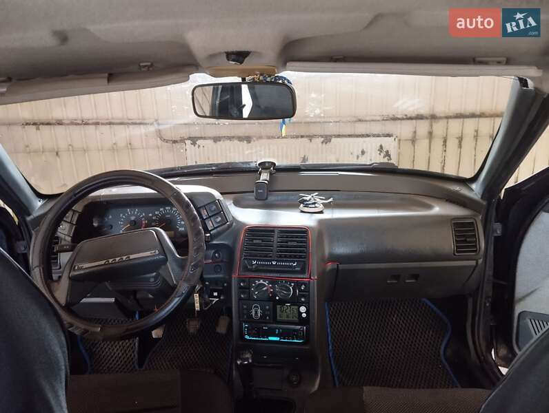 Седан ВАЗ / Lada 2110 2006 в Дунаевцах фото 3 Седан ВАЗ / Lada 2110 2006 в Дунаевцах