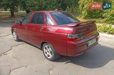 Седан ВАЗ 2110 2004 в 