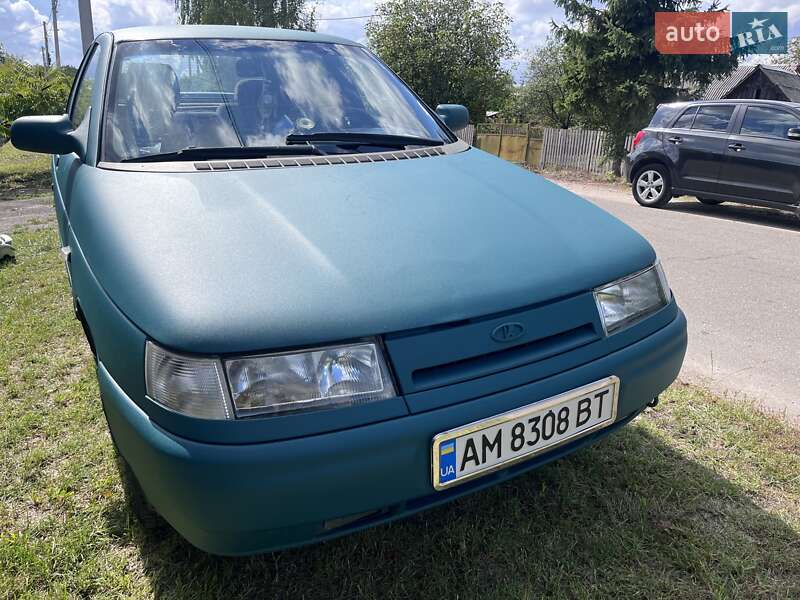 ВАЗ / Lada 2110 2000