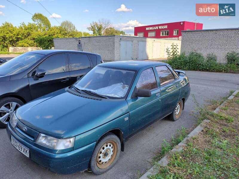 Седан ВАЗ / Lada 2110 2001 в Харькове
