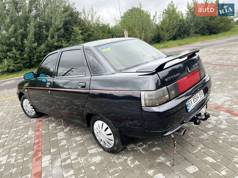 Седан ВАЗ / Lada 2110 2003 в Староконстантинове