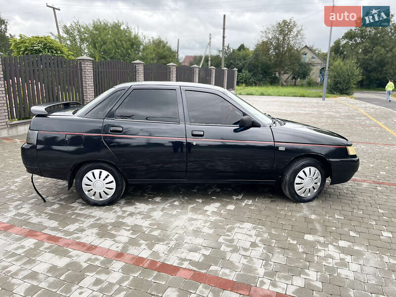 Седан ВАЗ / Lada 2110 2003 в Староконстантинове