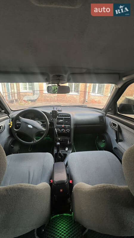 Седан ВАЗ / Lada 2110 2010 в Сумах фото 4 Седан ВАЗ / Lada 2110 2010 в Сумах