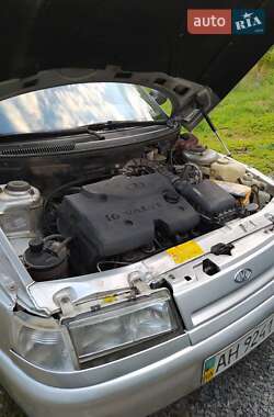 Седан ВАЗ / Lada 2110 2006 в Славянске
