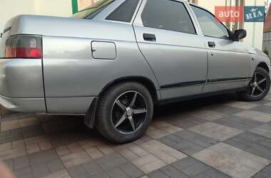 Седан ВАЗ 2110 2005 в 