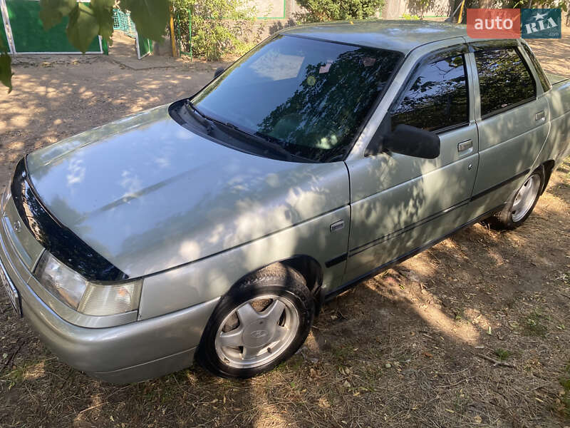 Седан ВАЗ / Lada 2110 2006 в Великой Александровке