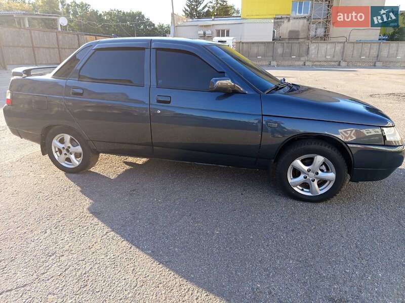 ВАЗ / Lada 2110 2002