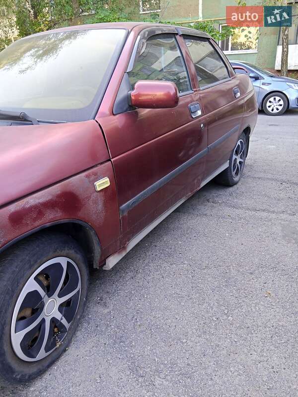 Седан ВАЗ / Lada 2110 2004 в Запоріжжі фото 4 Седан ВАЗ / Lada 2110 2004 в Запоріжжі