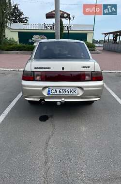 Седан ВАЗ 2110 2001 в 