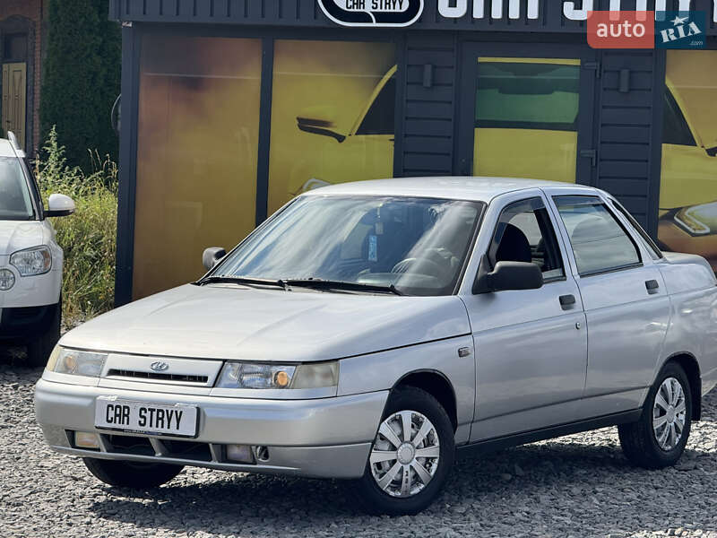 Седан ВАЗ / Lada 2110 2006 в Стрые