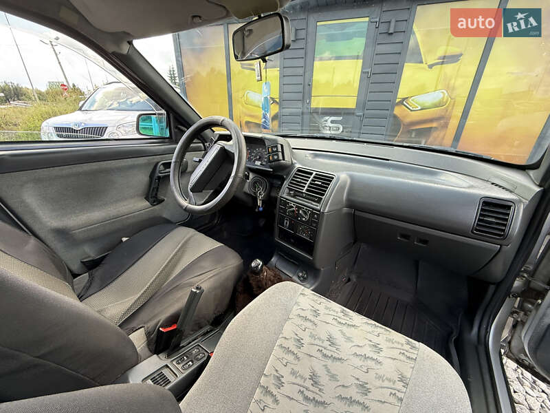 Седан ВАЗ / Lada 2110 2006 в Стрые